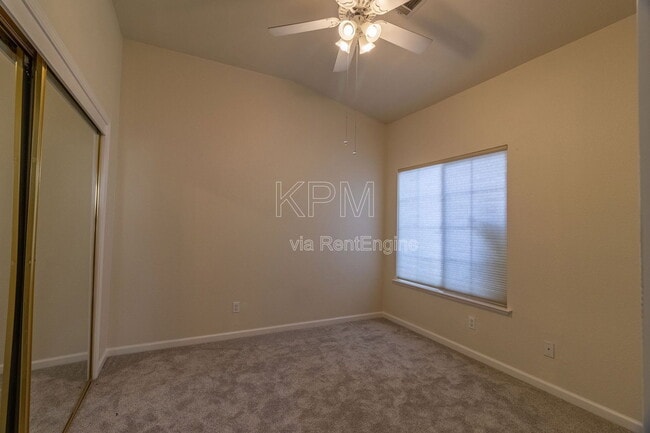 Building Photo - 2609 Magnolia Ct