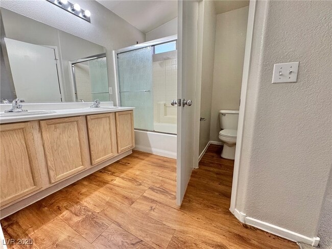 Building Photo - 5323 Estornino Ave
