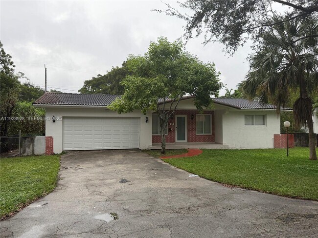 Building Photo - 45 NW 99th St