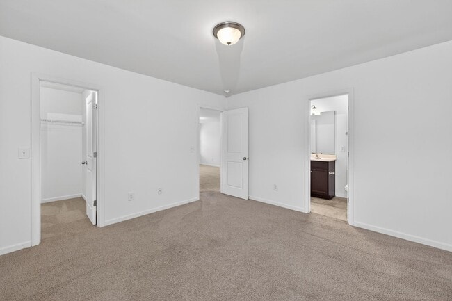 Building Photo - Spacious 4BR Energy-Efficient Home with Loft, Big Yard & Top-Rated Schools!