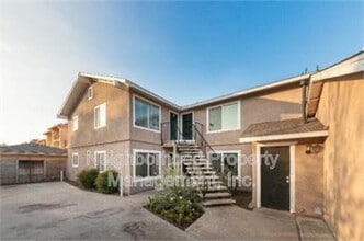 Building Photo - 810 S Adler Ave