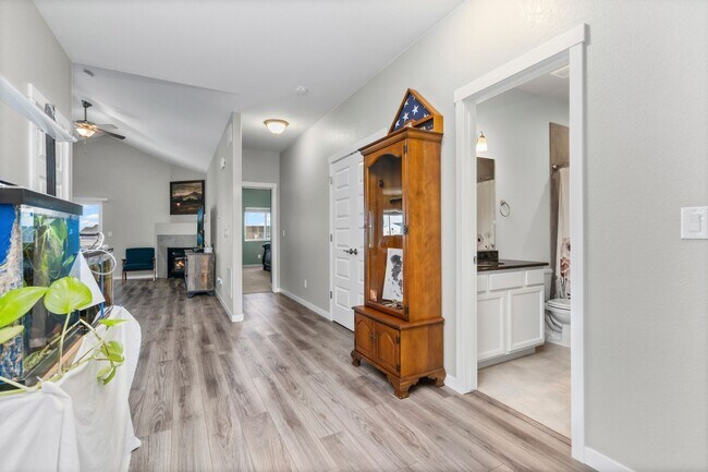 Building Photo - 4 Bedroom Ranch home in Severance