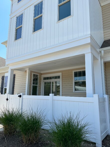 Building Photo - 103 Fishers Ct