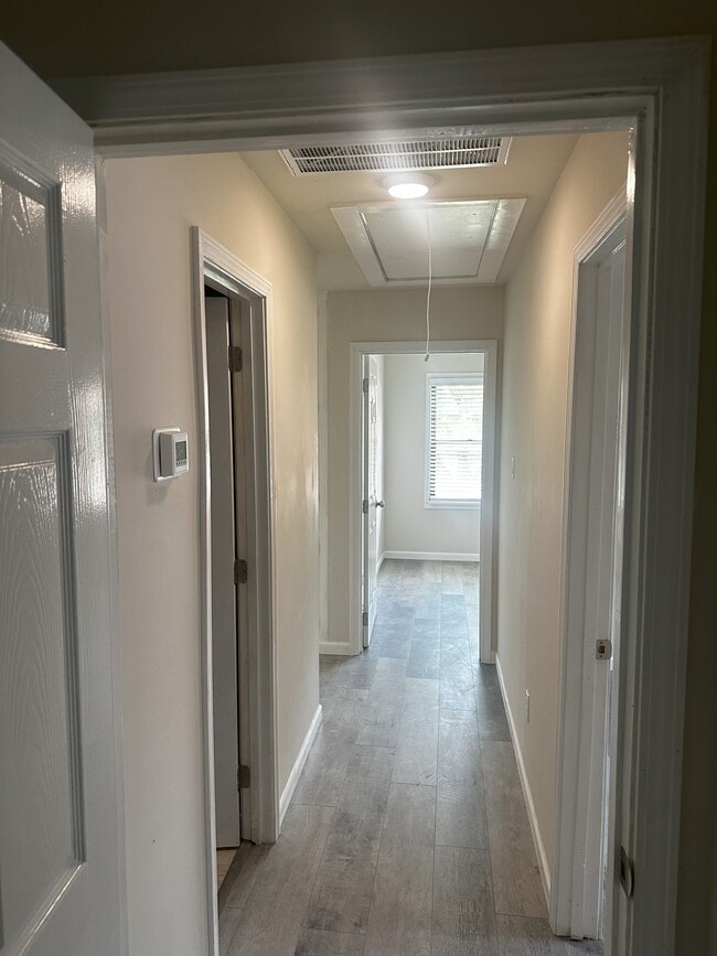 Building Photo - 11802 Leitrim Way