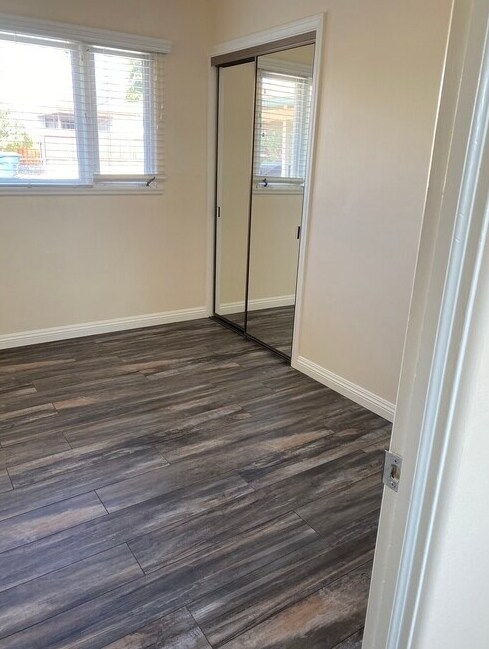 Bedroom - 323 Bond St