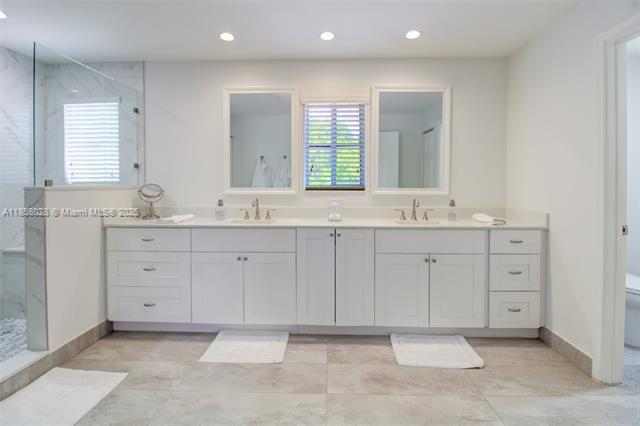 Building Photo - 1610 Sandpiper Cir
