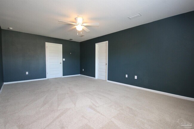 Building Photo - 10589 Queens Gate Cir