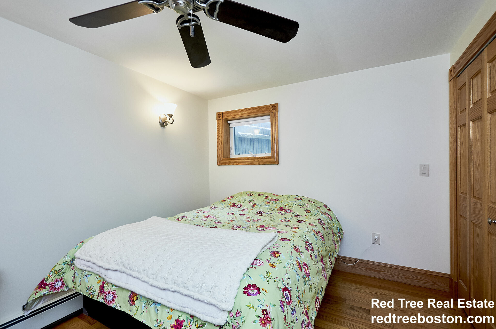 Building Photo - 14 S Russell St