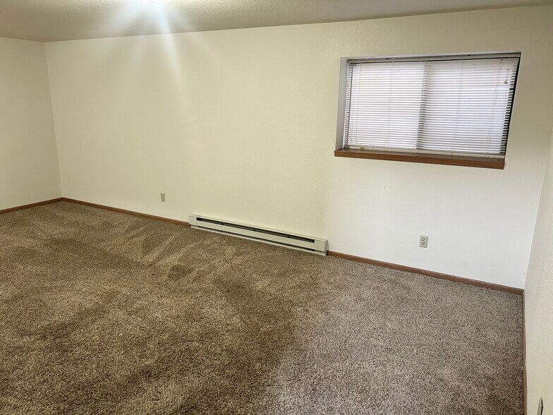 Basement - 3420 Granger Ave S