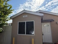 Building Photo - 1037Pros