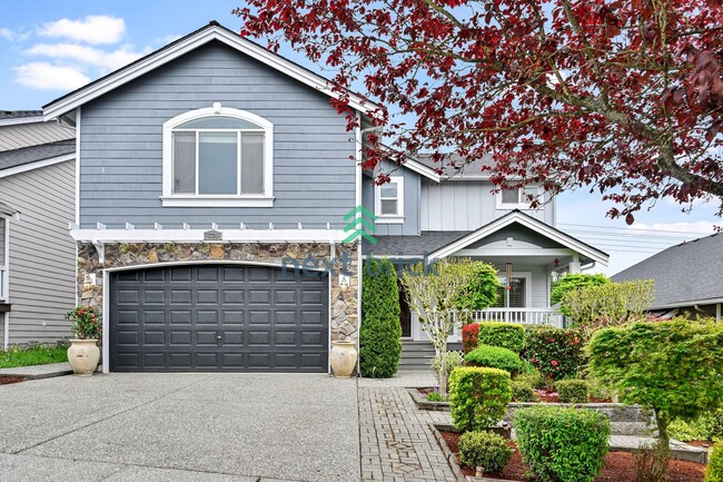 Primary Photo - Beautiful 3 Bed, 2.5 Bath Parkside Home – ...