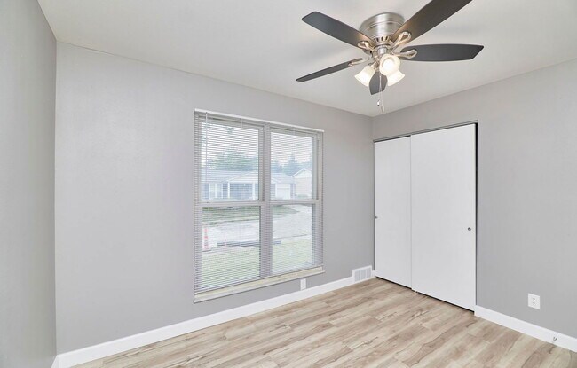 Building Photo - 11003 Fawnhaven Dr