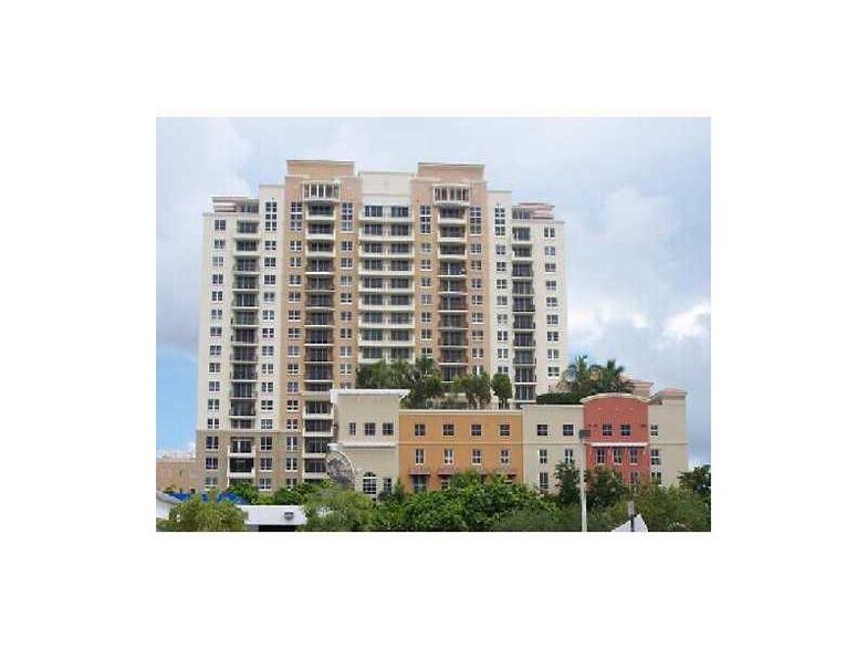 Primary Photo - 3232 Coral Way