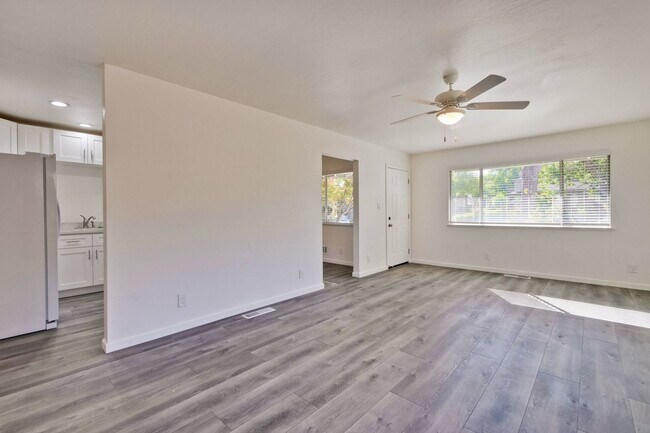 Building Photo - 683 Arbutus Ave