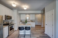 Building Photo - 607 McKay Way