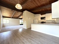 Building Photo - 514 The Alameda