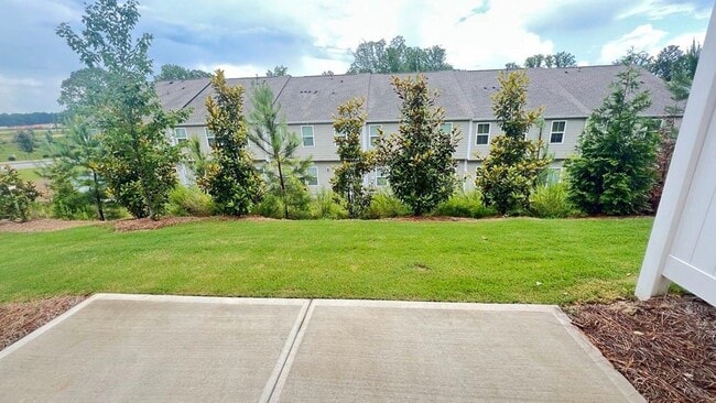 Building Photo - 136 Salt Lk Ln