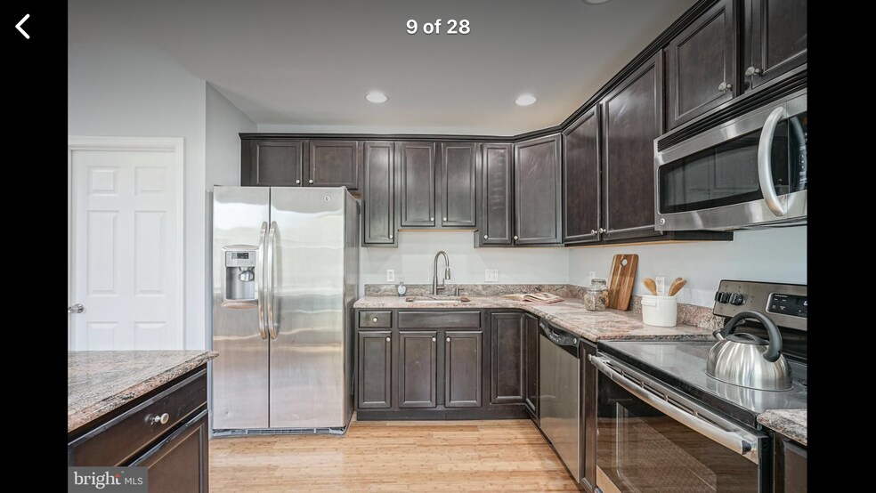 Building Photo - 217 Shurs Ln