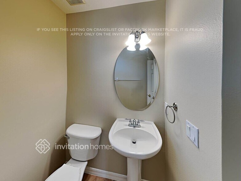 Building Photo - 5033 Walnut Ridge Dr