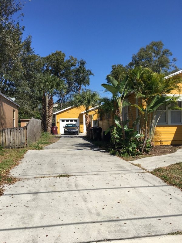 Building Photo - 1623 Mt Vernon St