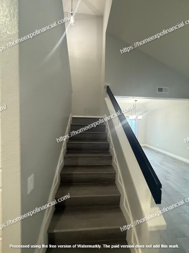Building Photo - Nice Home For Rent