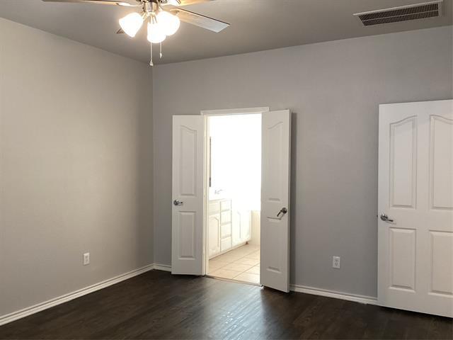 Building Photo - 3909 Old Richwood Ln