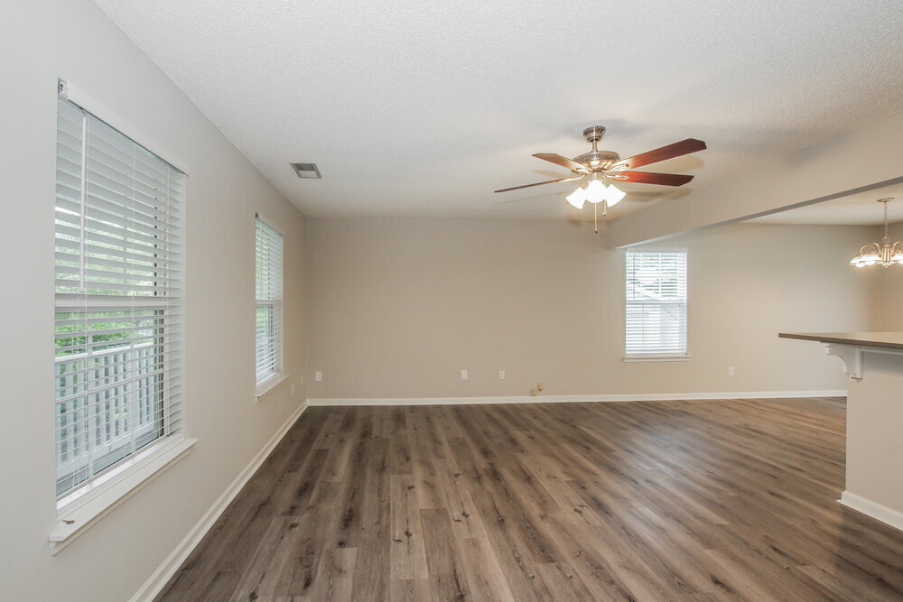 Building Photo - 10632 Greatford Ct