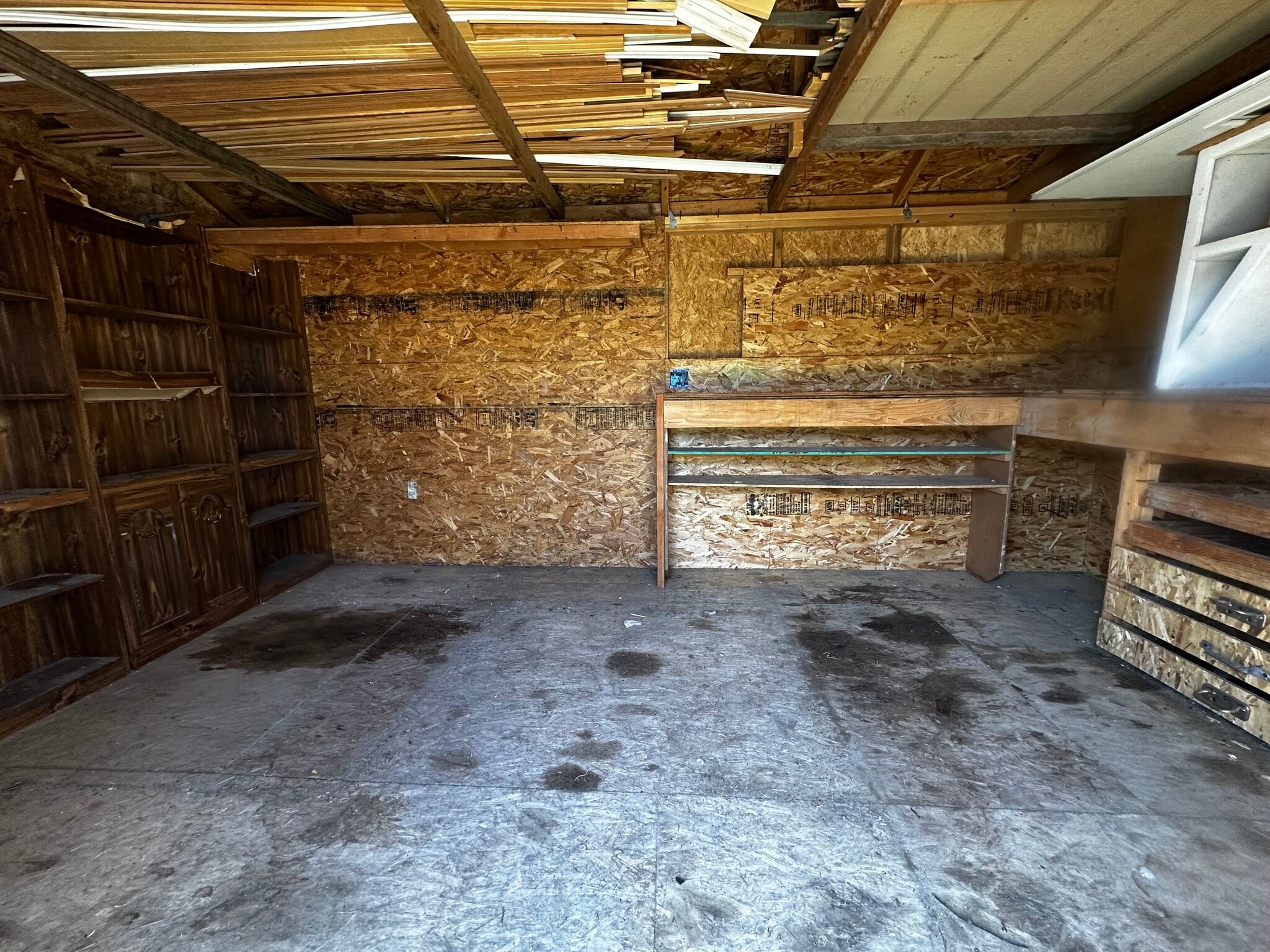 Building Photo - 21 Lapin St
