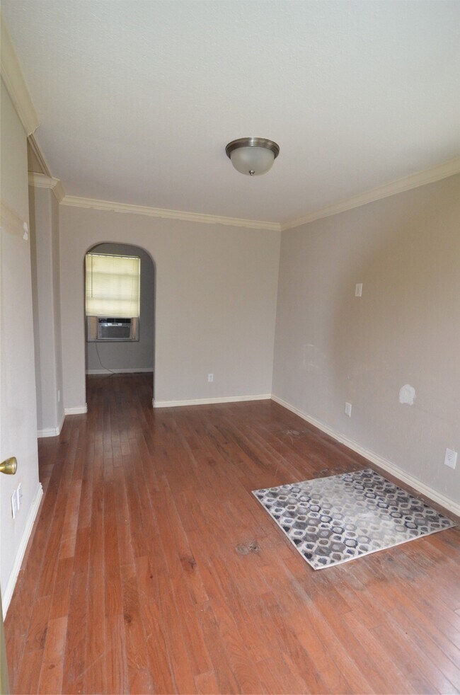 Building Photo - 7326 Eagle Pass St