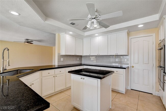 Building Photo - 2707 Mallard Landing Ave