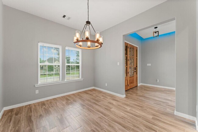 Building Photo - 12511 Savage Ct