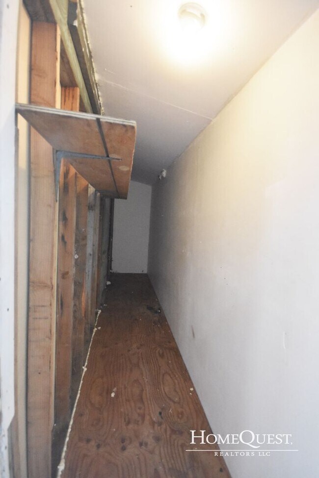 Building Photo - Large 4BR/2.5BA Home with a View!  $3600/mo