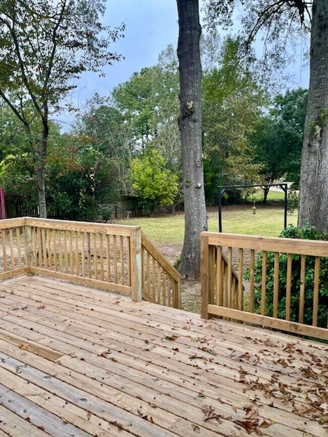 Building Photo - Beautiful 4 bed home in Excellent Location, in City of St. George minutes from new Woman's Hospital