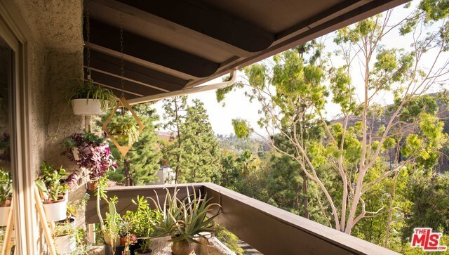 Building Photo - 2700 Cahuenga Blvd E