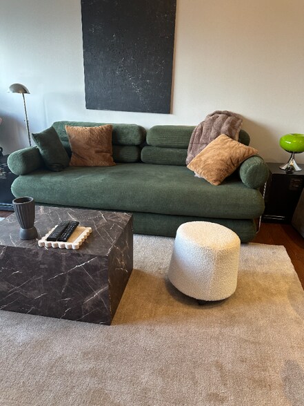 Building Photo - 30 E Huron St