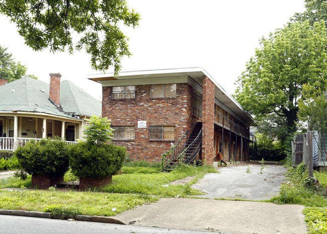 Primary Photo - Monroe Apartments