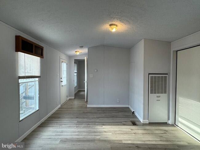 Building Photo - 2950 Concord Rd