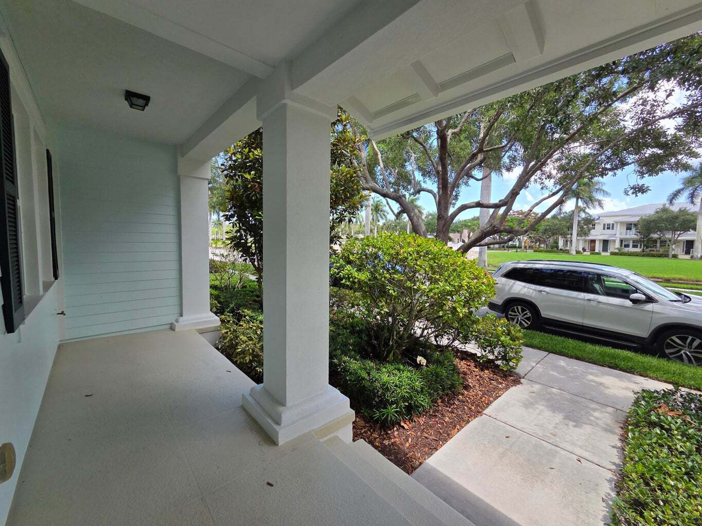 Building Photo - 1411 N Jeaga Dr