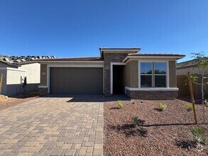 Building Photo - NEW 5 Bedroom 3 bathroom home in Surprise!