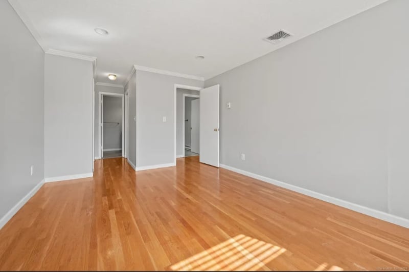 Building Photo - 140 Kane St