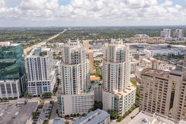 Building Photo - 9055 SW 73rd Ct