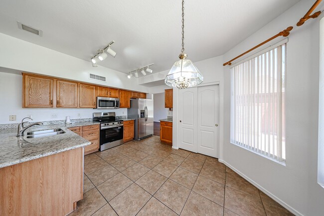 Building Photo - RV GATE! Lovely 4 bedroom, 3 bathroom home...