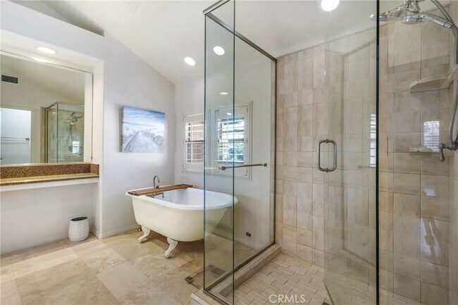 Building Photo - 36 Cameray Heights