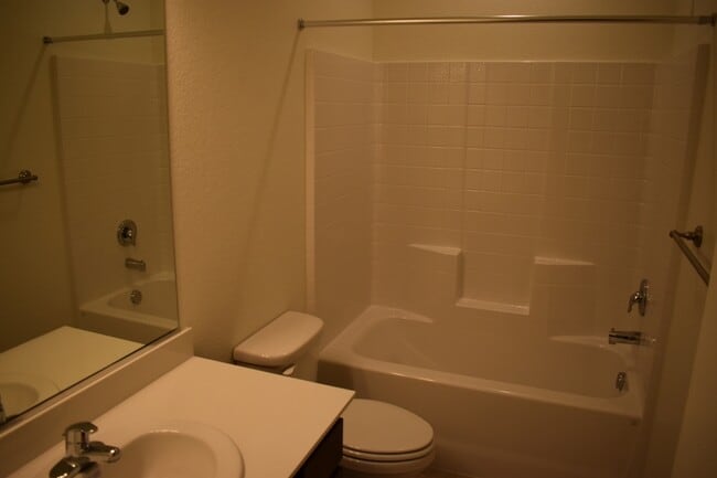 Building Photo - 4721 Irma Dr