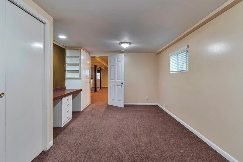 Building Photo - 3948 S 850 W