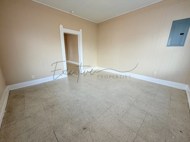 Building Photo - 511 Reid Street