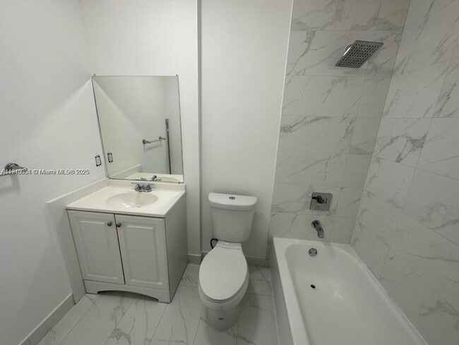 Building Photo - 7510 SW 152nd Ave