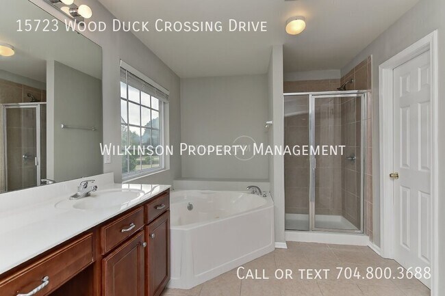 Building Photo - 15723 Wood Duck Crossing Dr