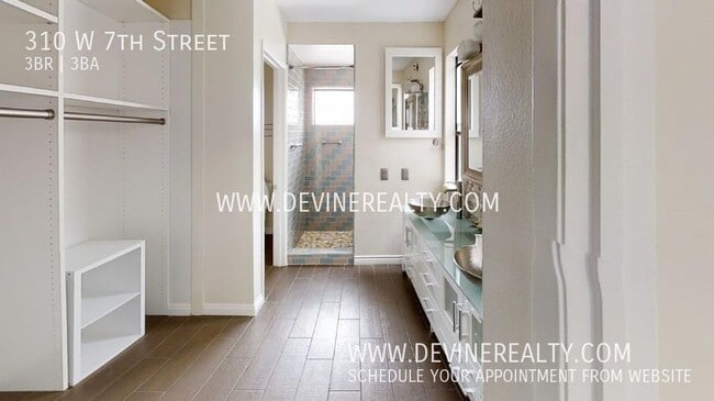Building Photo - 310 W 7th St
