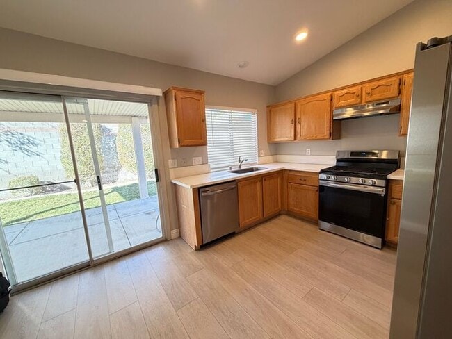 Building Photo - First Show: The first open showing is on 1/22 at 11:30am. Please be prompt. We will be processing...